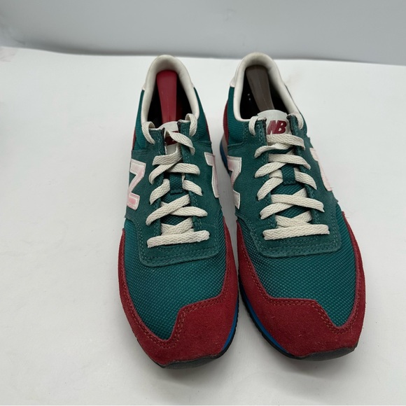 New Balance 620 Womens 10 Red/Green Running Shoes Sneakers Suede Christmas Color - Picture 8 of 12